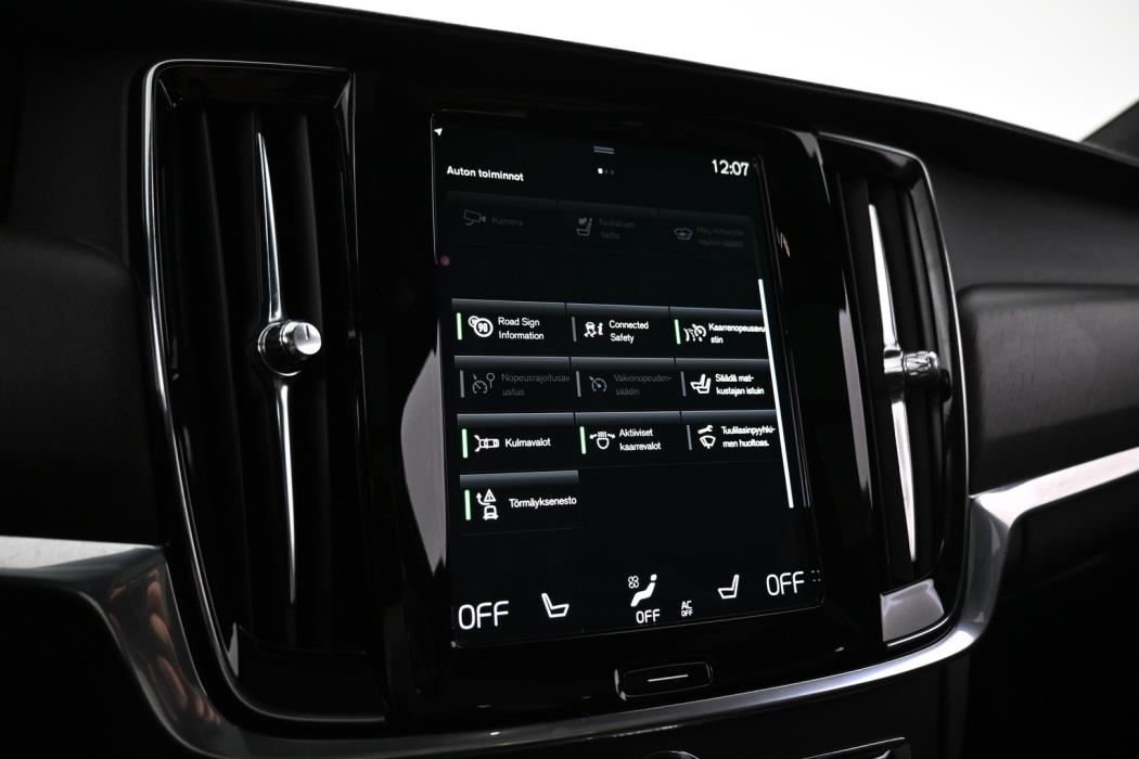 VOLVO V90 Cross Country 2020