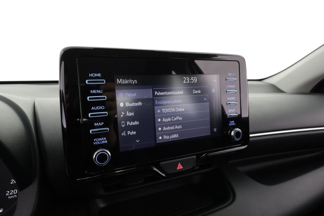 TOYOTA Yaris 2021