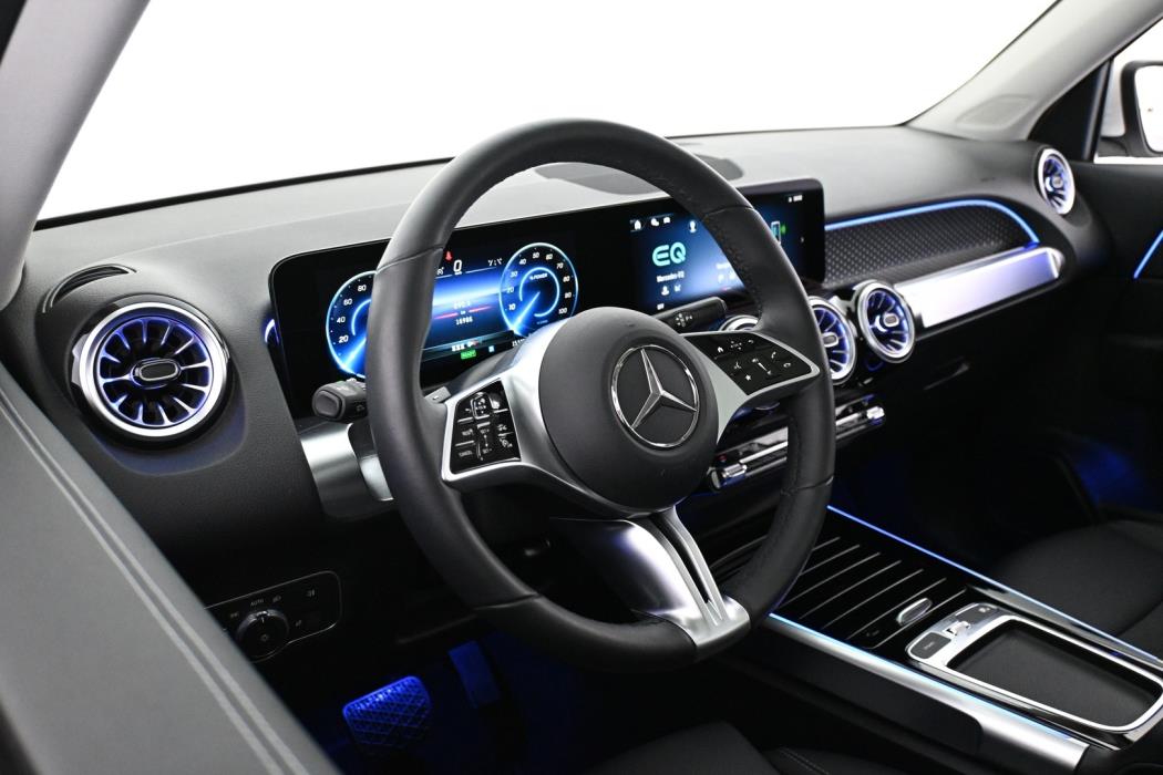 MERCEDES-BENZ EQB 2025
