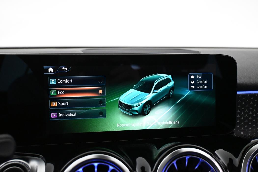 MERCEDES-BENZ EQB 2025