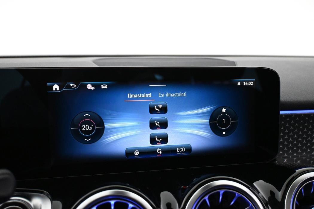 MERCEDES-BENZ EQB 2025