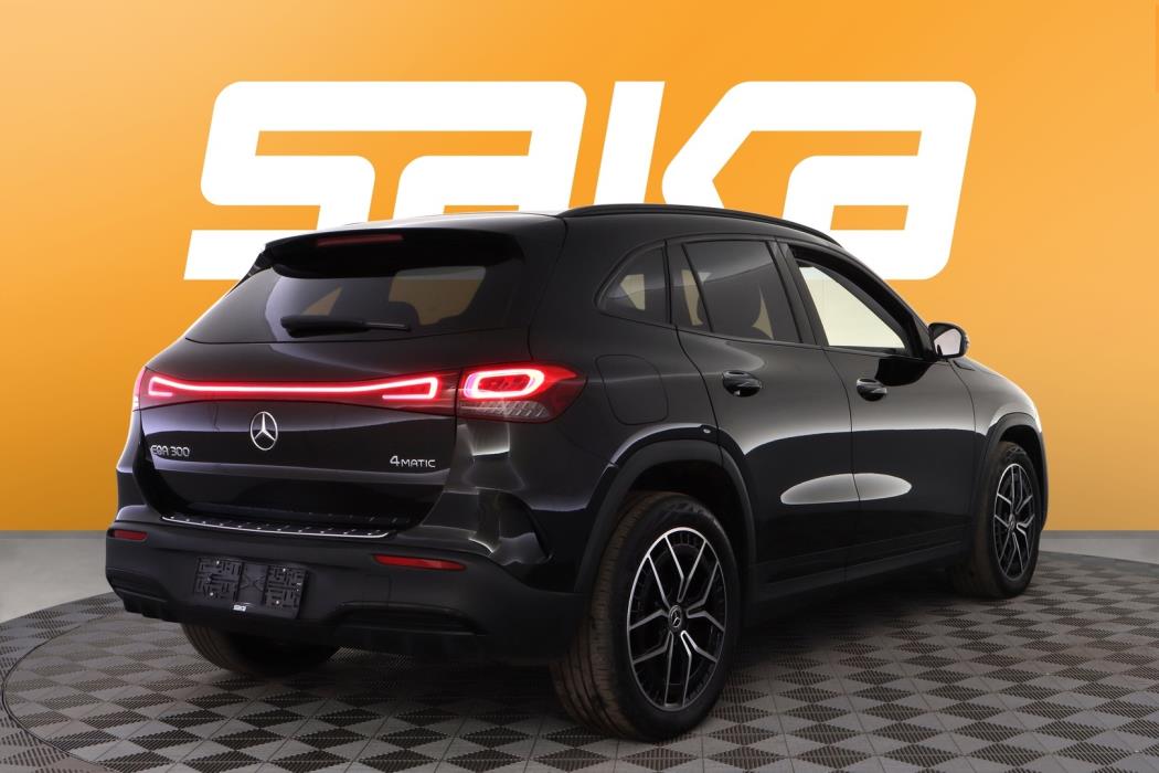 MERCEDES-BENZ EQA 2023