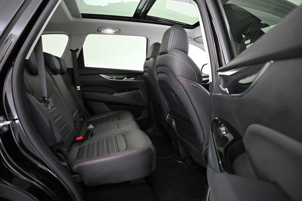 MAXUS Euniq 6 2023