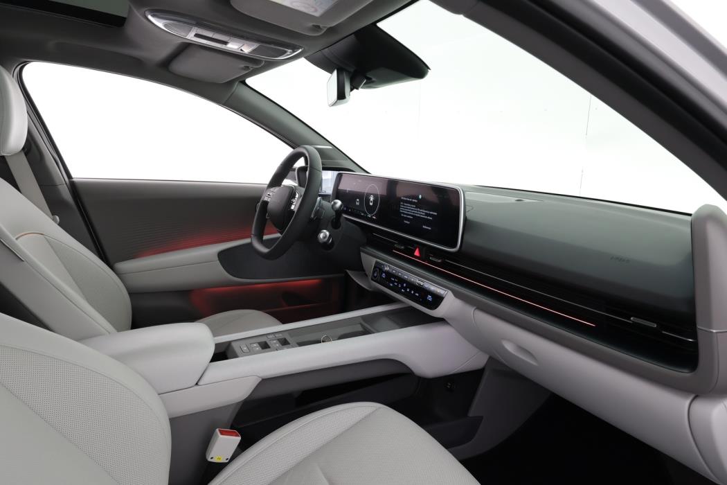 HYUNDAI IONIQ 6 2025