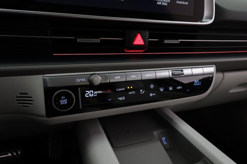 HYUNDAI IONIQ 6 2025