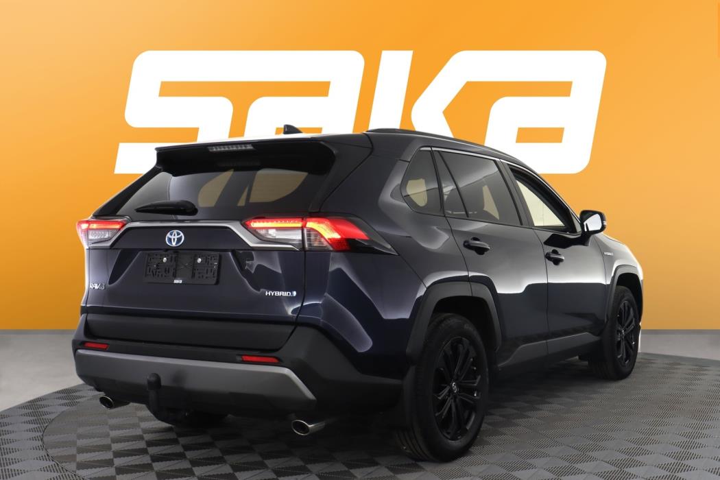 TOYOTA RAV4 2021