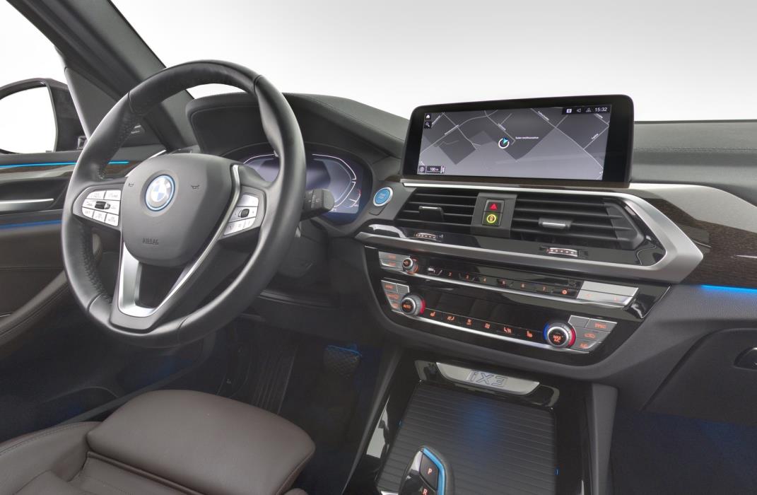 BMW iX3 2022