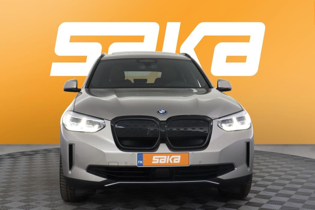 BMW iX3 2022