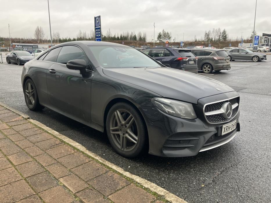 MERCEDES-BENZ E 2018