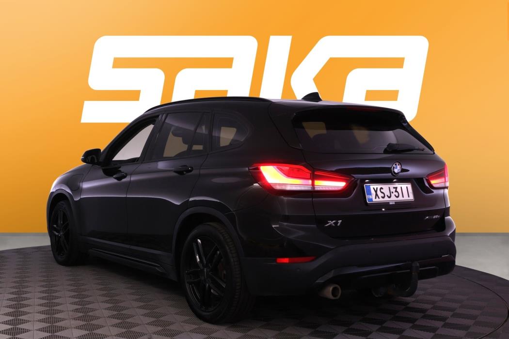 BMW X1 2021