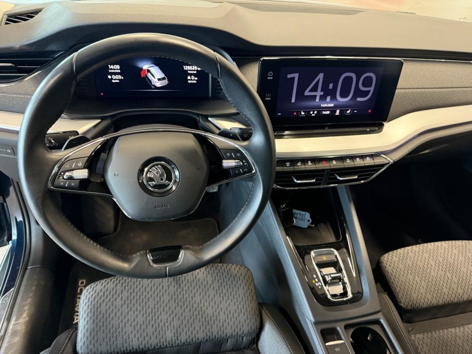 SKODA Octavia 2024