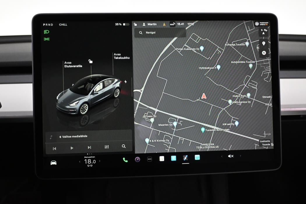 TESLA Model 3 2022