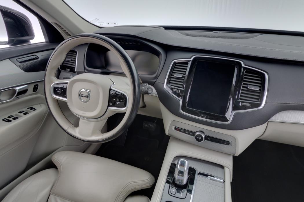 VOLVO XC90 2019
