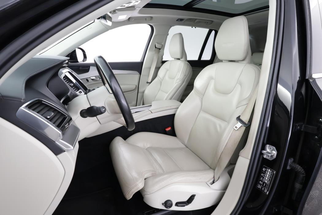VOLVO XC90 2019