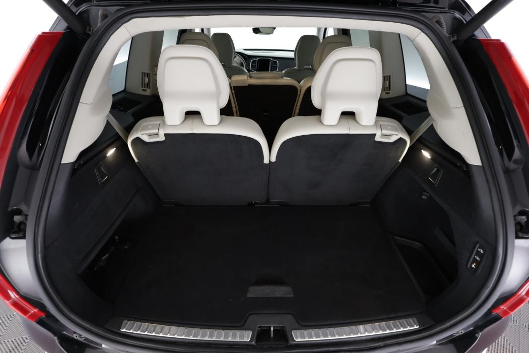 VOLVO XC90 2019