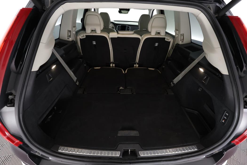 VOLVO XC90 2019