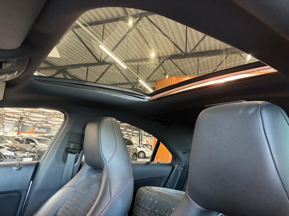 MERCEDES-BENZ CLA 2018