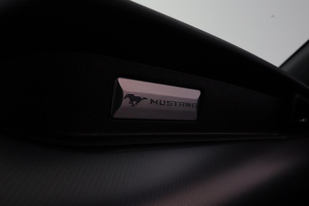FORD Mustang 2019