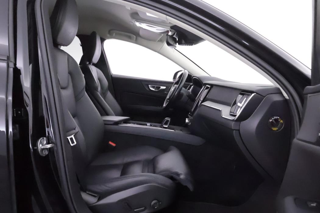 VOLVO V60 Cross Country 2022