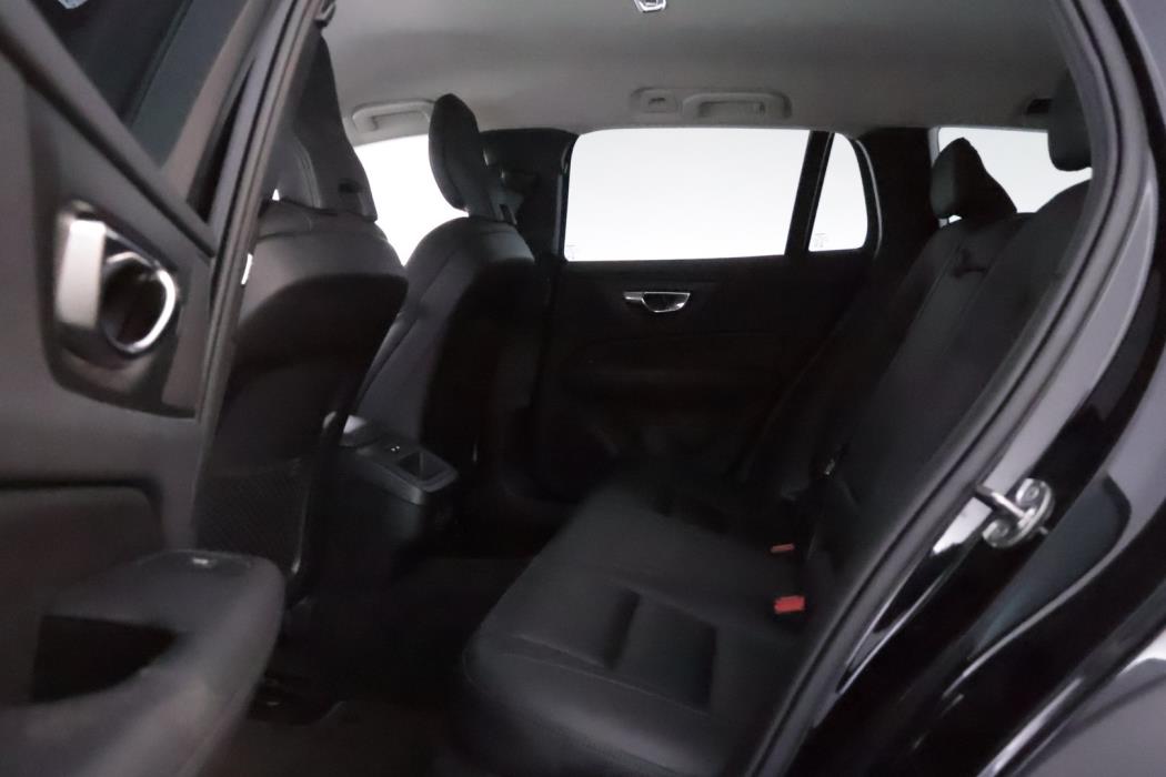 VOLVO V60 Cross Country 2022