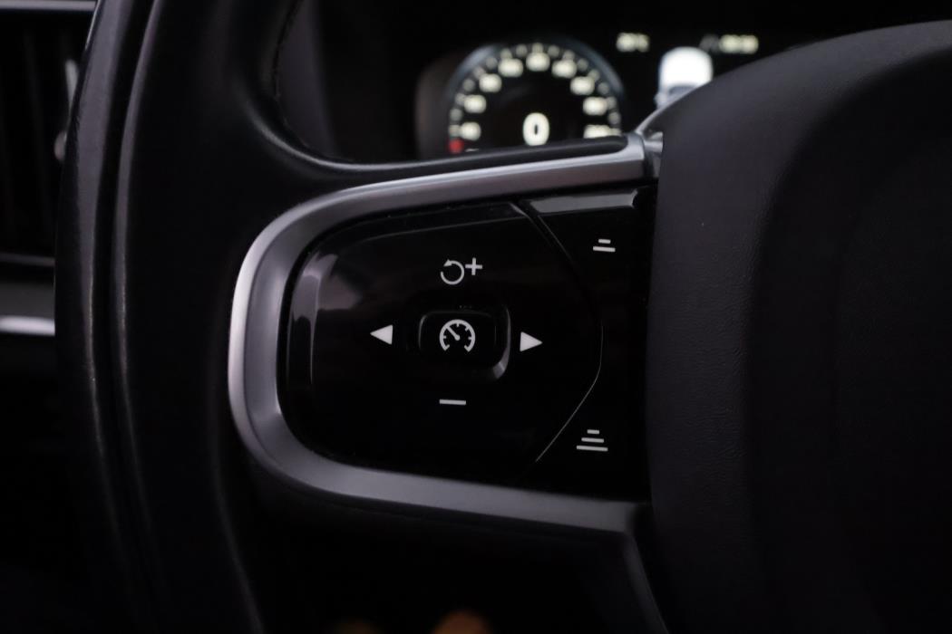 VOLVO V60 Cross Country 2022