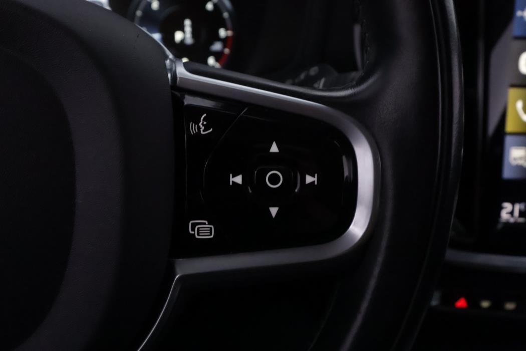 VOLVO V60 Cross Country 2022