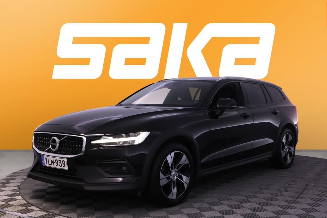 VOLVO V60 Cross Country 2022