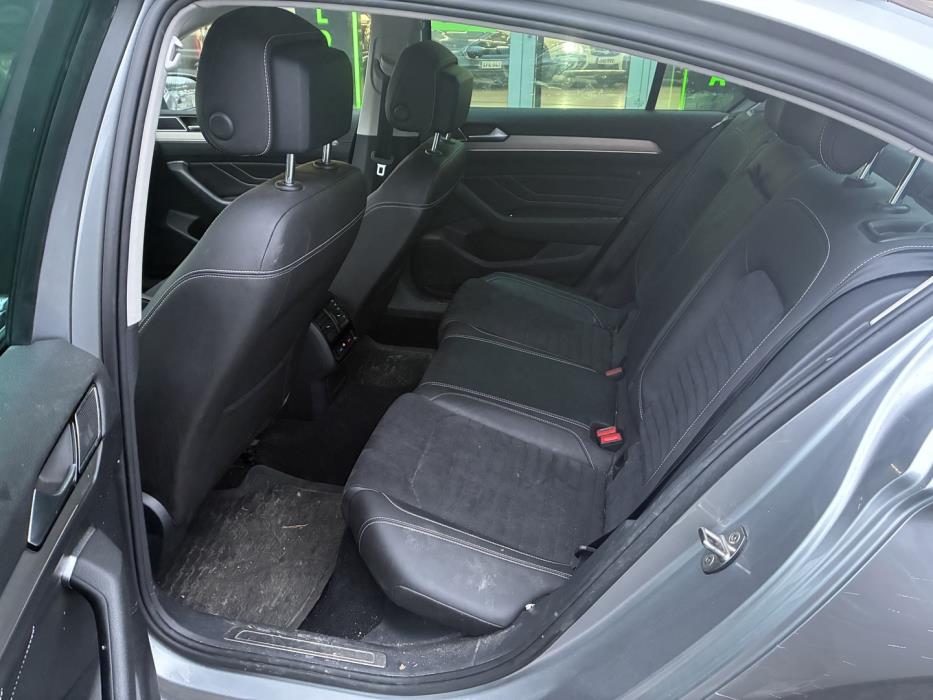 VOLKSWAGEN Passat 2020