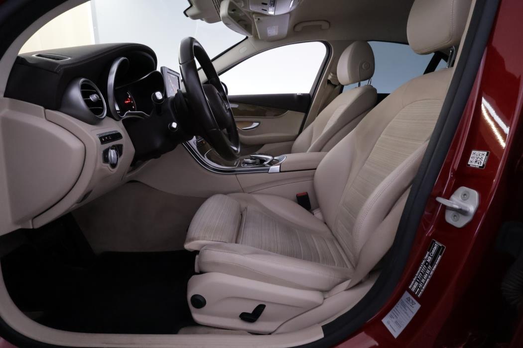 MERCEDES-BENZ C 2016