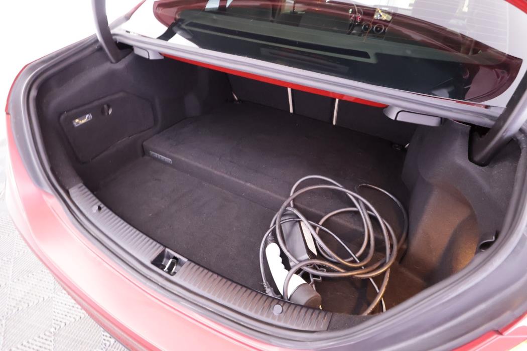 MERCEDES-BENZ C 2016