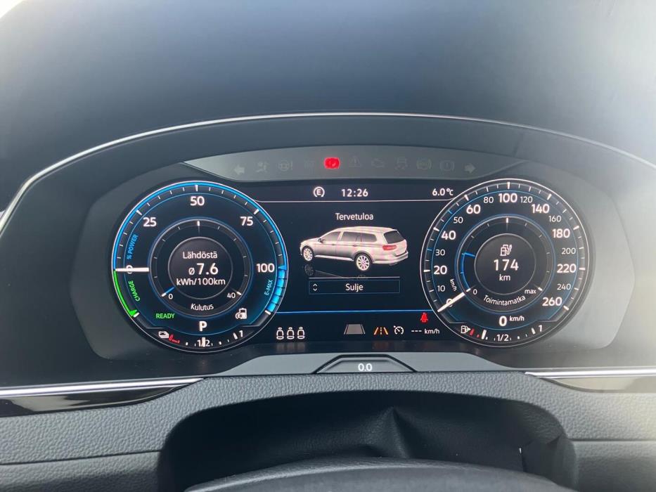 VOLKSWAGEN Passat 2019