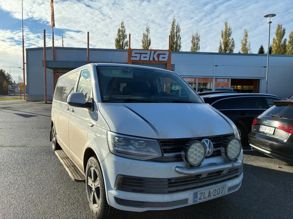 VOLKSWAGEN Transporter 2016