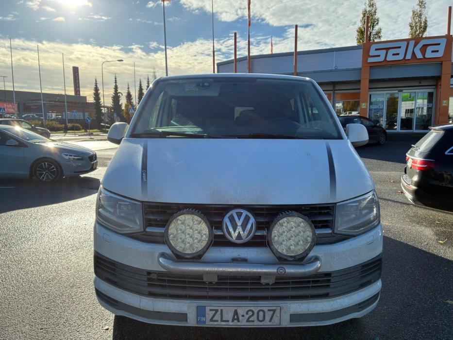 VOLKSWAGEN Transporter 2016