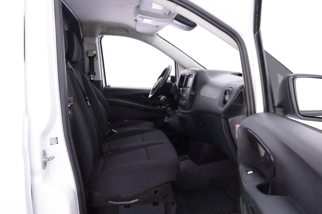 MERCEDES-BENZ Vito 2015