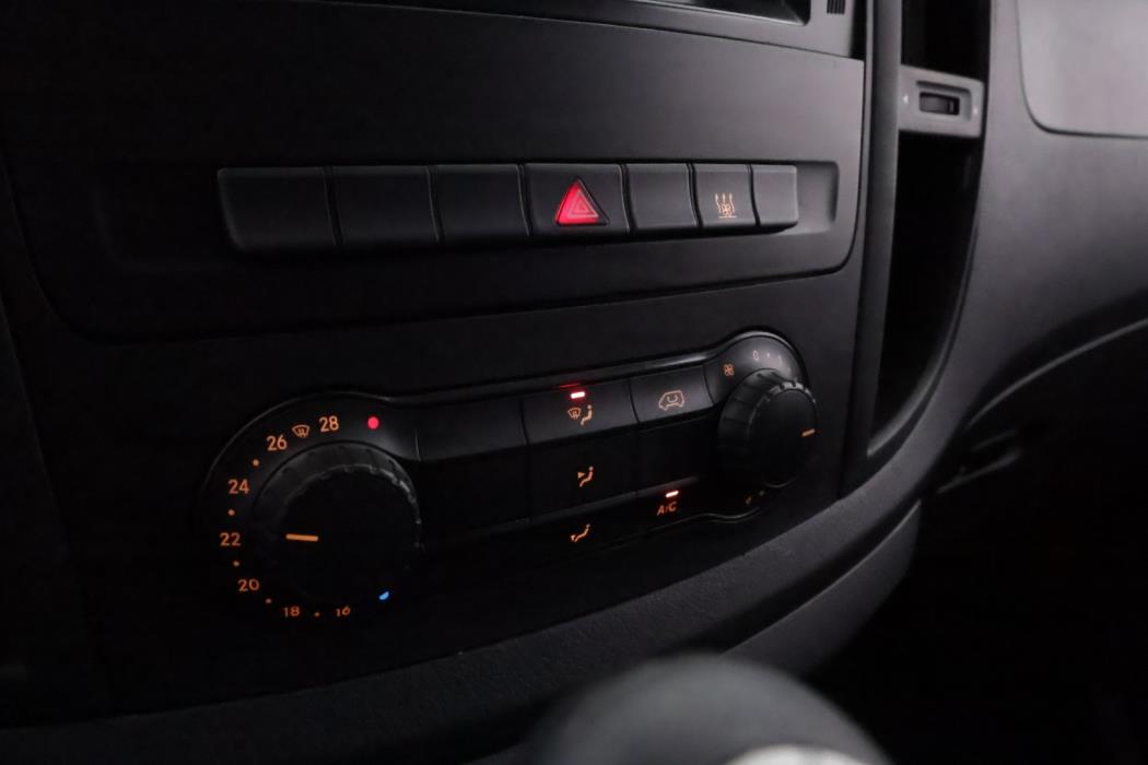 MERCEDES-BENZ Vito 2015