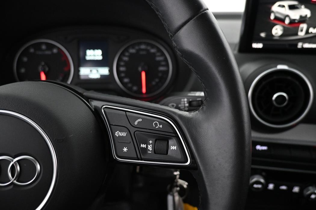 AUDI Q2 2023