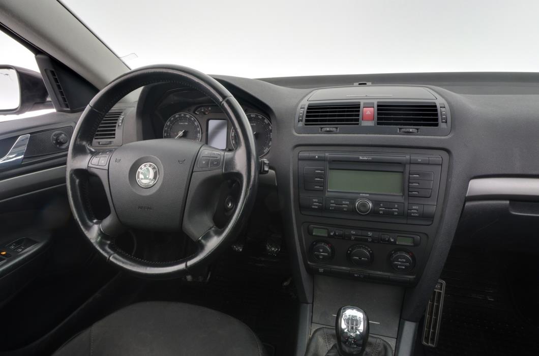SKODA Octavia 2005