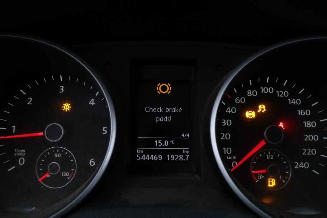 VOLKSWAGEN Golf 2010
