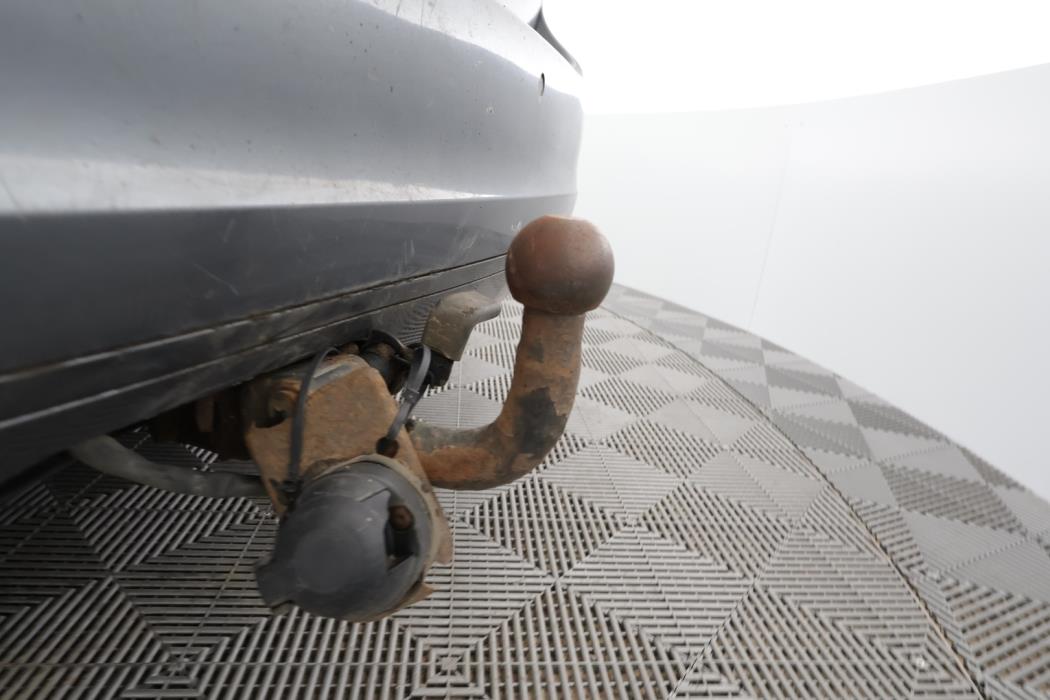 VOLKSWAGEN Golf 2010