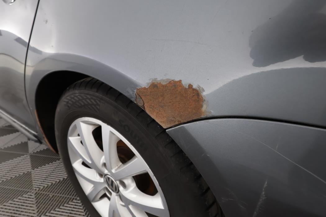 VOLKSWAGEN Golf 2010