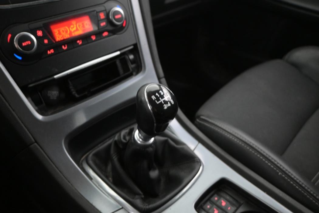 FORD Mondeo 2012