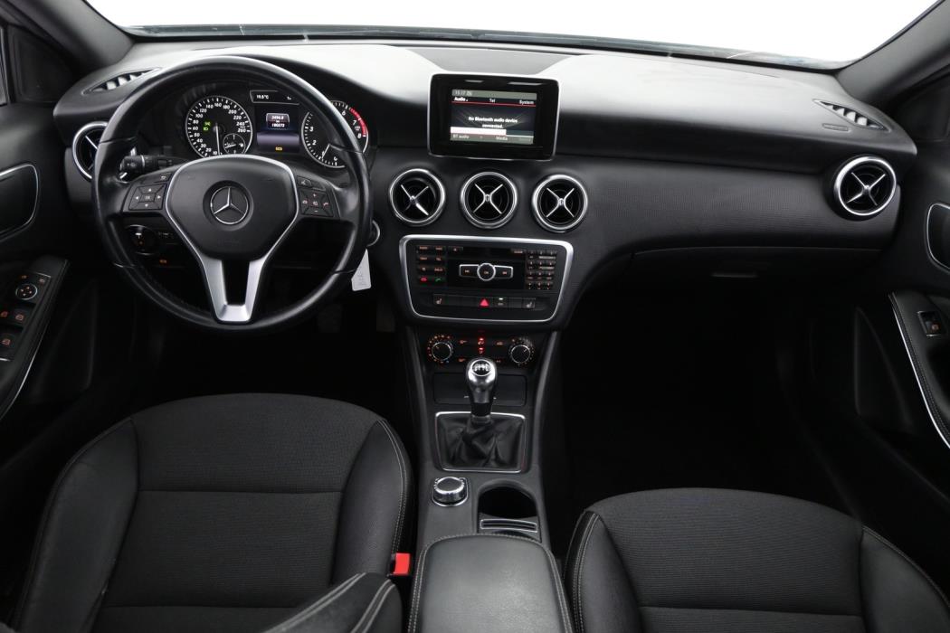 MERCEDES-BENZ A 2014