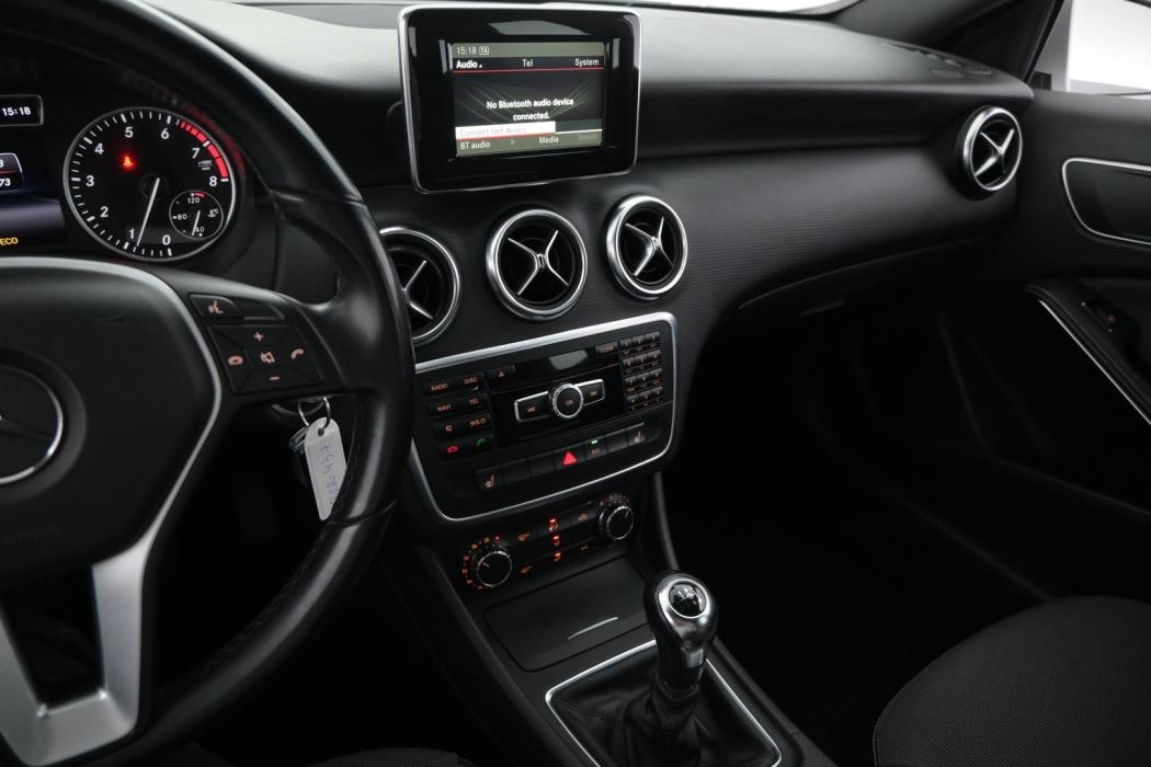 MERCEDES-BENZ A 2014