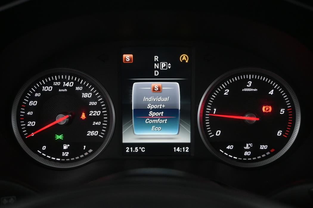 MERCEDES-BENZ C 2015