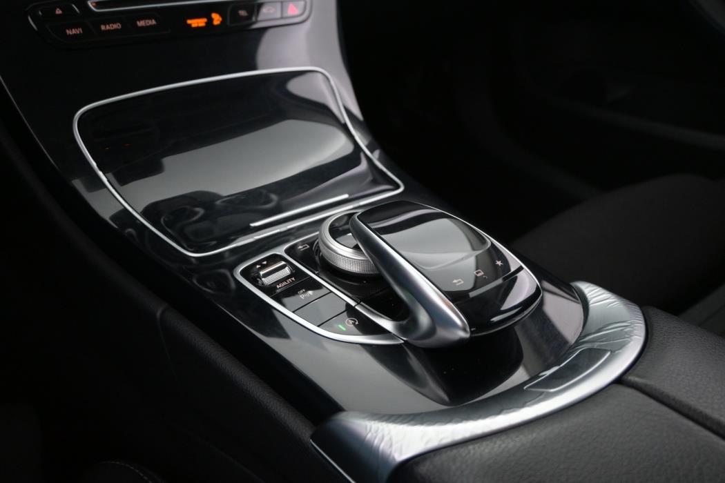 MERCEDES-BENZ C 2015