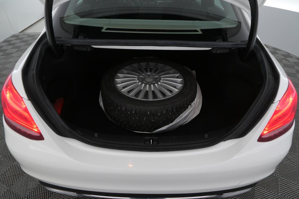 MERCEDES-BENZ C 2015