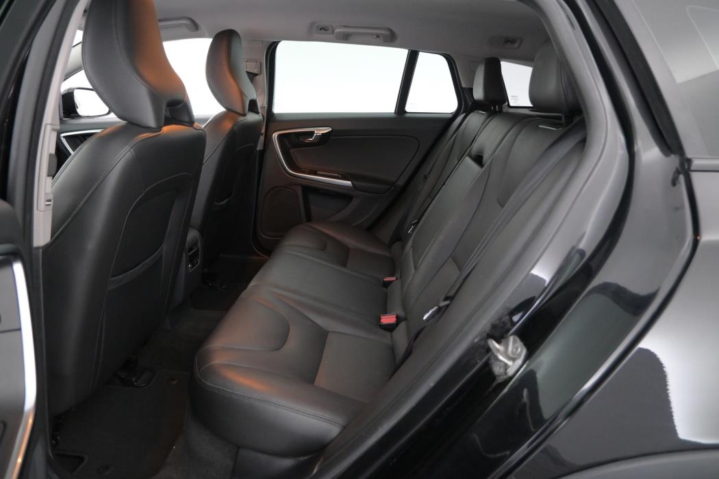 VOLVO V60 Cross Country 2017