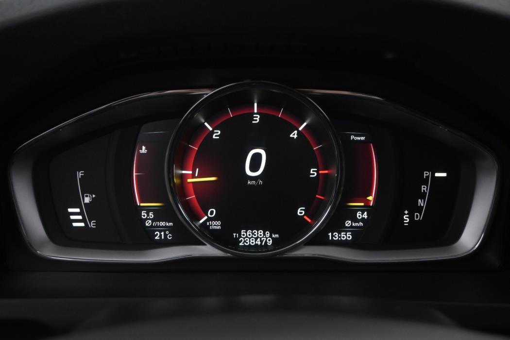 VOLVO V60 Cross Country 2017