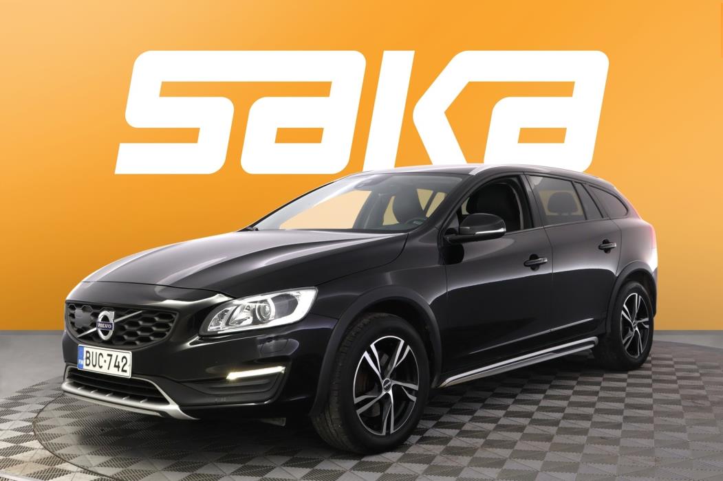 VOLVO V60 Cross Country 2017