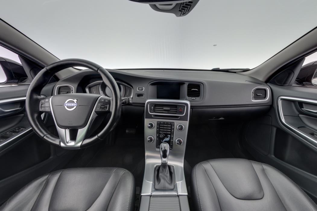 VOLVO V60 Cross Country 2017